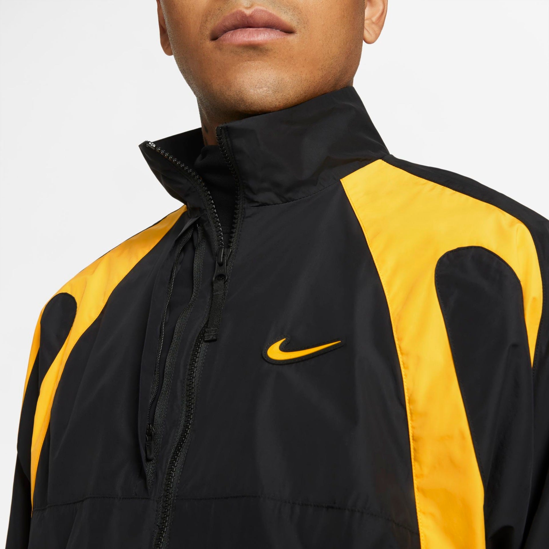 Jaqueta Nike x Nocta - Preto e Amarelo