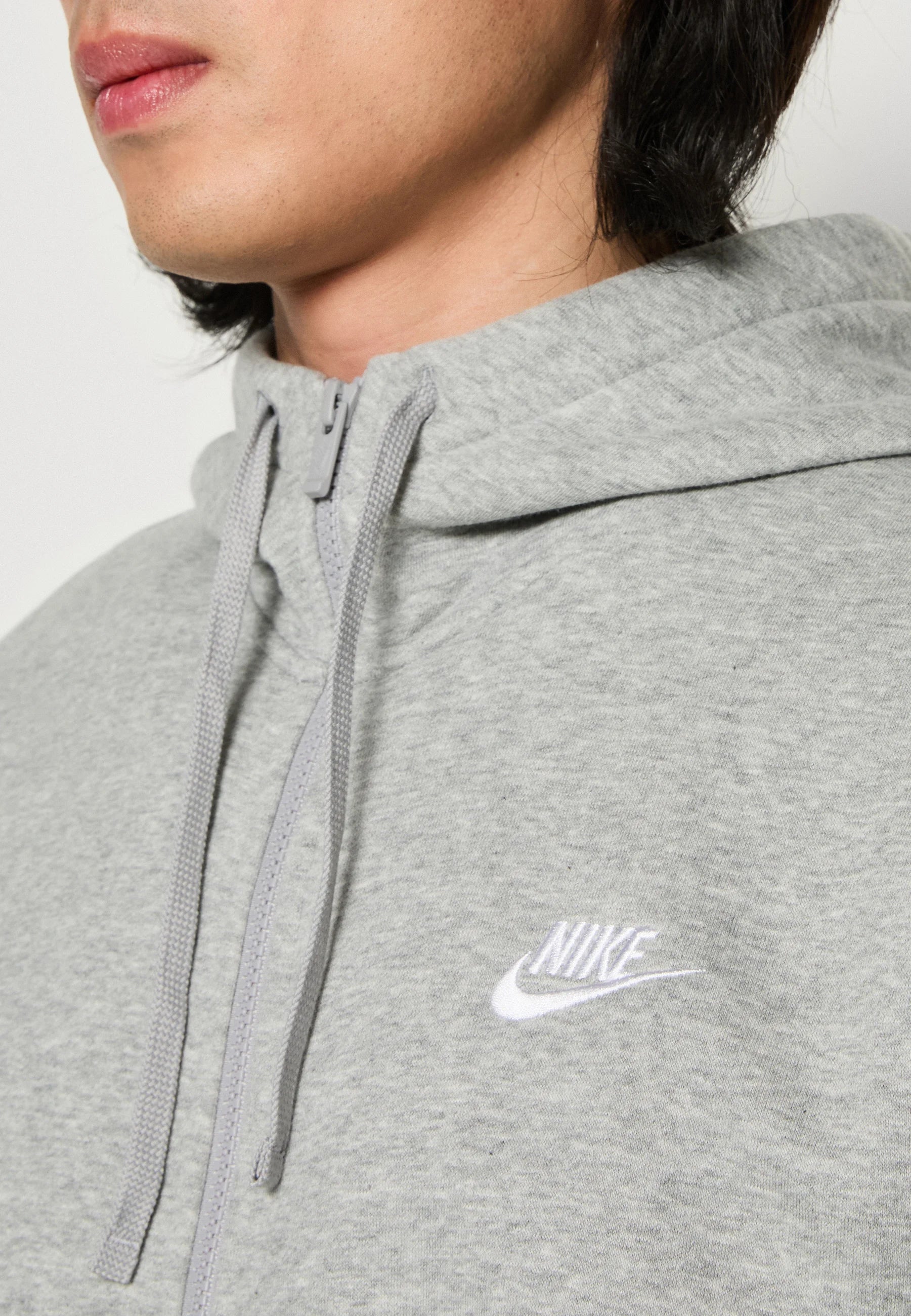 Jaqueta Nike Sportswear Club - Cinza