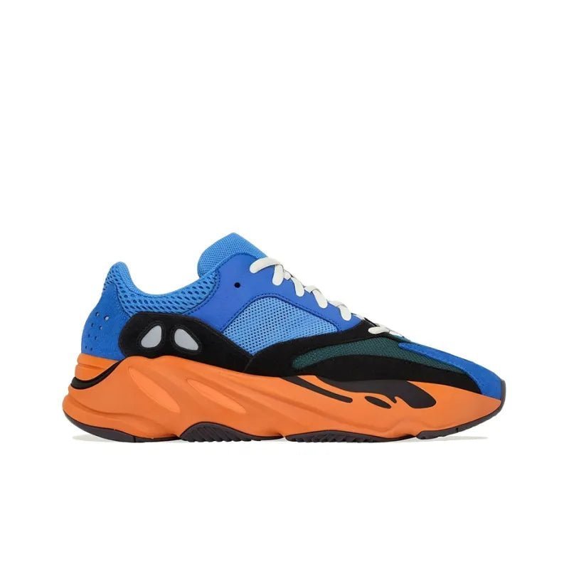 Tênis Adidas Yeezy Boost 700 Bright Blue