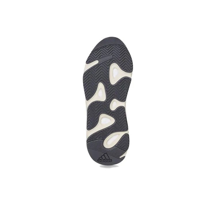 Tênis Adidas Yeezy Boost 700 Analog