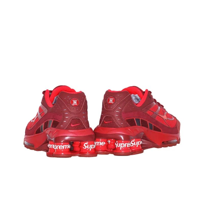 Tênis Nike Shox R2 Supreme “Red“