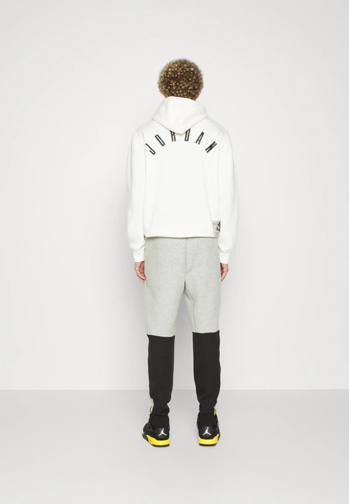 Calça Nike Tech Fleece Windrunner