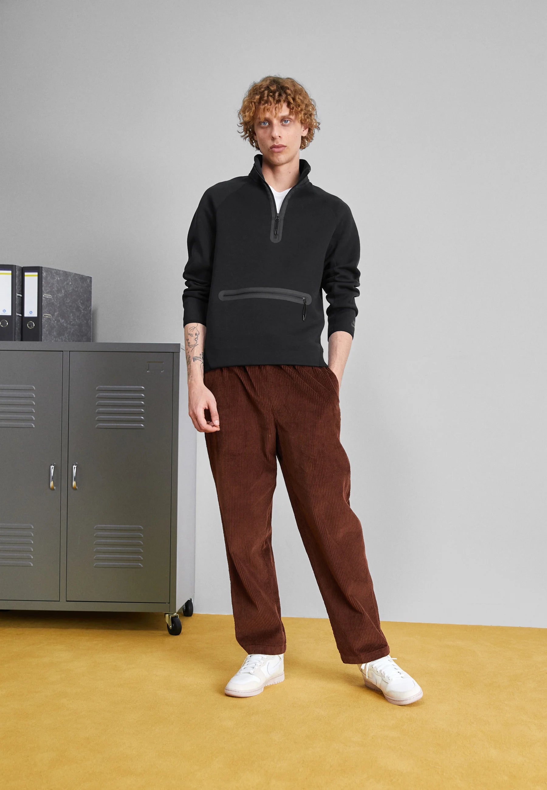 Jaqueta Nike Tech Fleece Sweatshirt - Preto