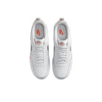 Tênis Air Force 1 Low Safety Orange