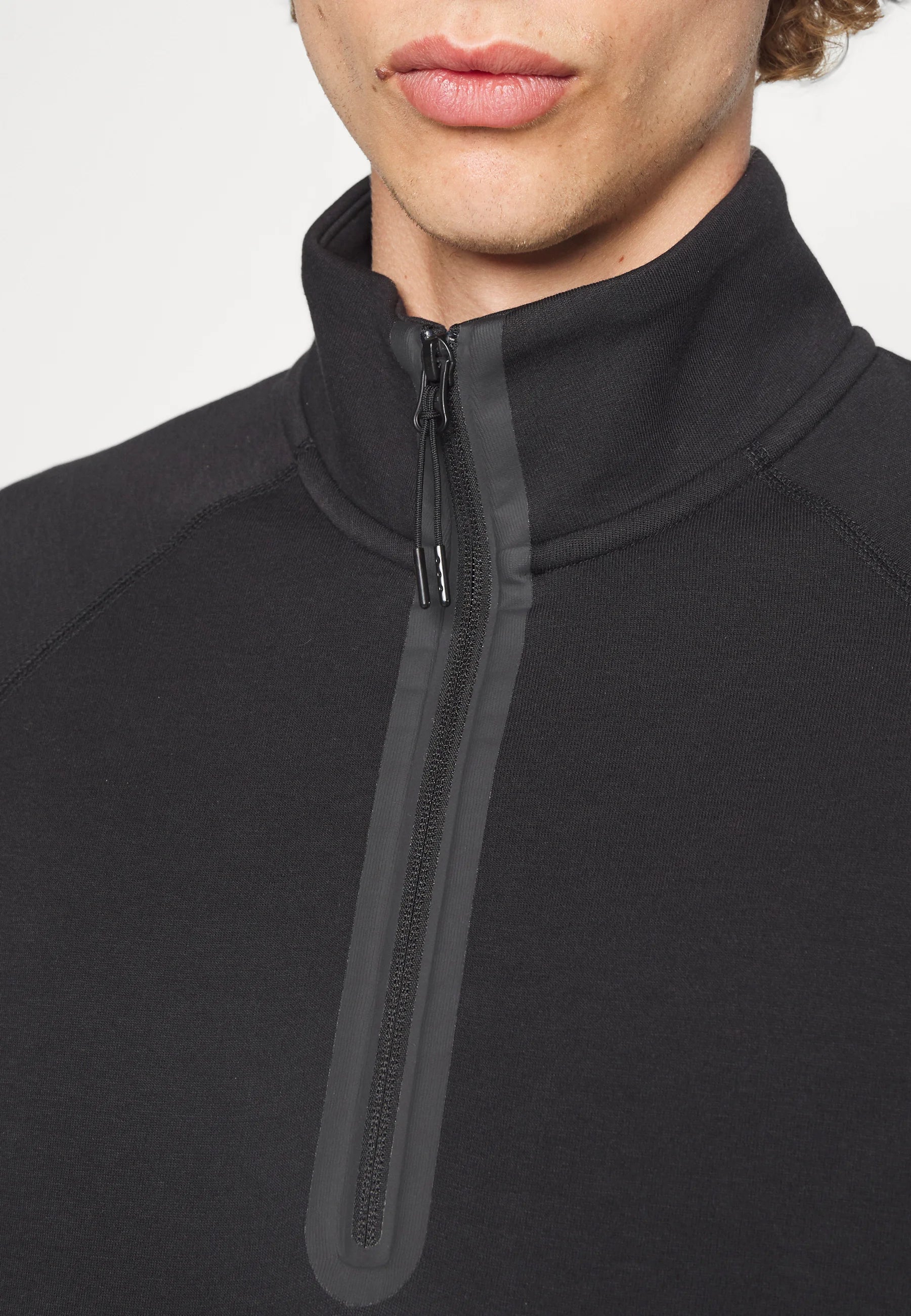 Jaqueta Nike Tech Fleece Sweatshirt - Preto