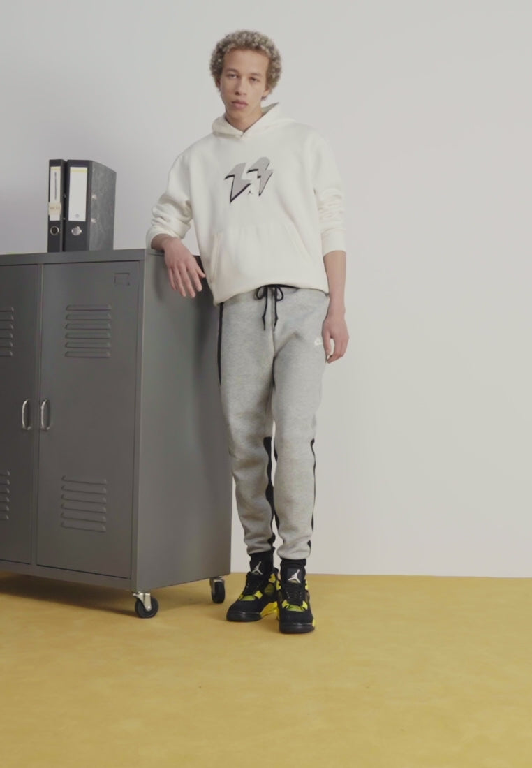 Calça Nike Tech Fleece Windrunner