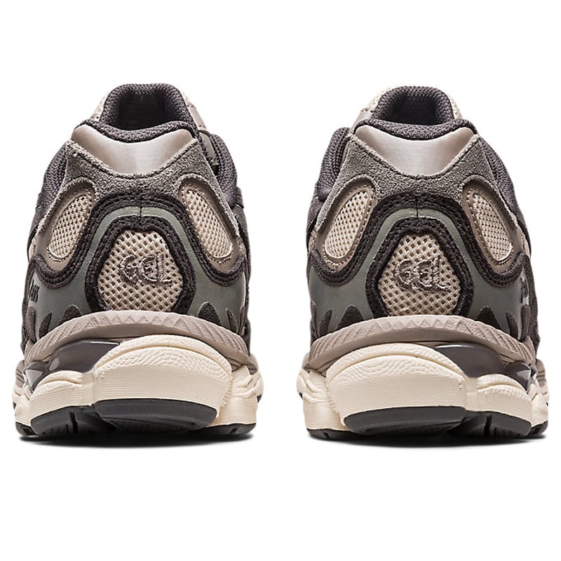 Tênis Asics GEL-NYC "Oatmeal & Obsidian Grey"