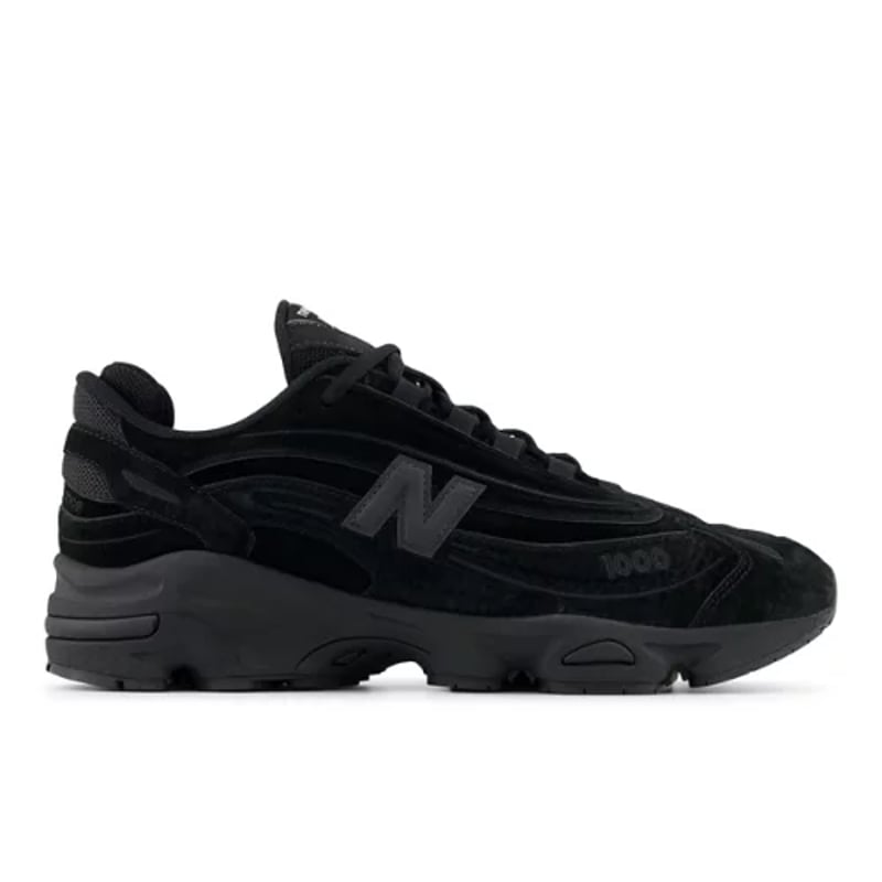 Tênis New Balance 1000 "Black Cat"