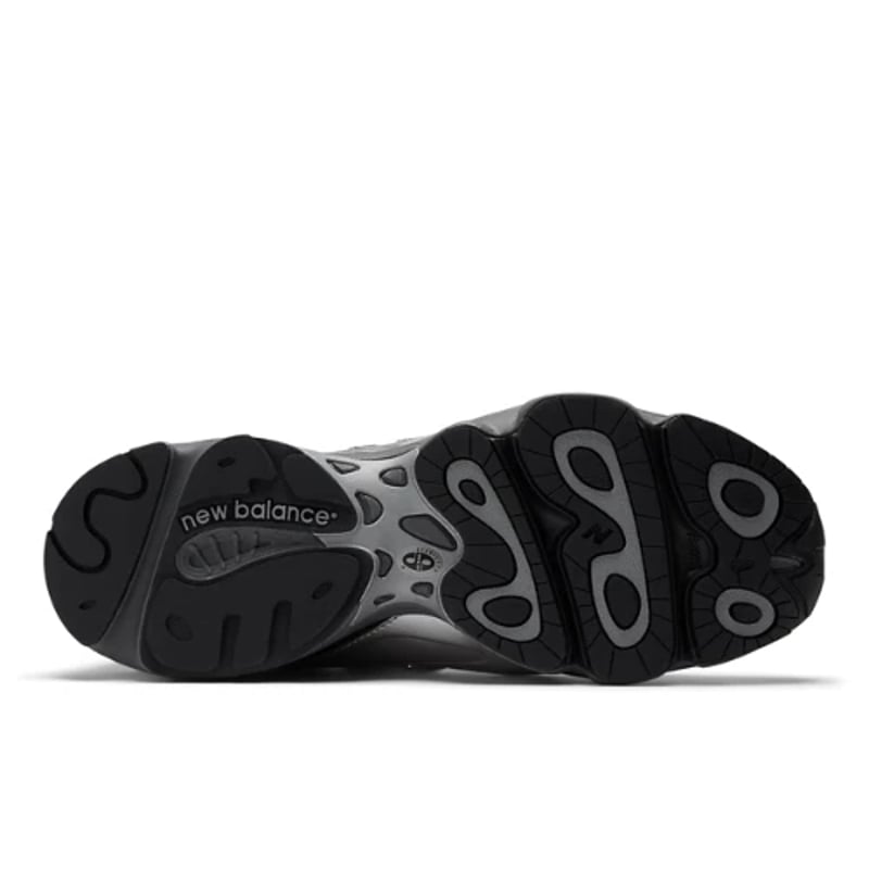 Tênis New Balance 1000 "Black & Silver Metallic"