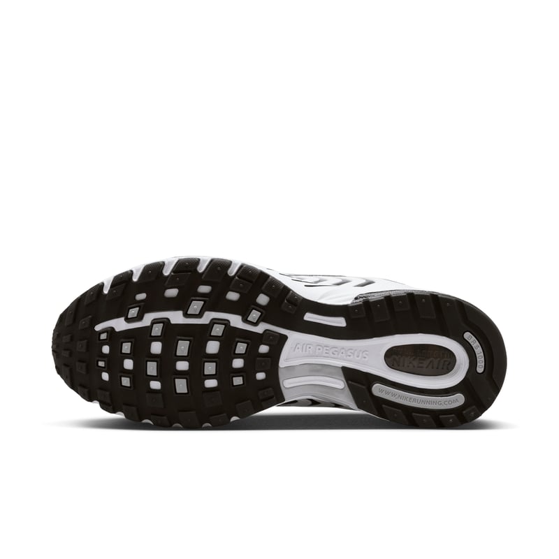 Tênis Air Pegasus 2K5 "White & Black"