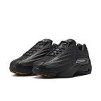 tênis casual preto, tênis urbano preto, tênis estiloso preto, tênis futurista, tênis para dia a dia, tênis design moderno, tênis confortável preto, tênis masculino preto, tênis feminino preto, tênis casual versátil