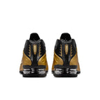 Tênis Nike Shox R4 "Black & Metallic Gold"