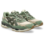 Tênis Asics GEL-NYC "Feather Grey & Truffle Grey"
