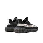 Tênis Adidas Yeezy 350 - Fear