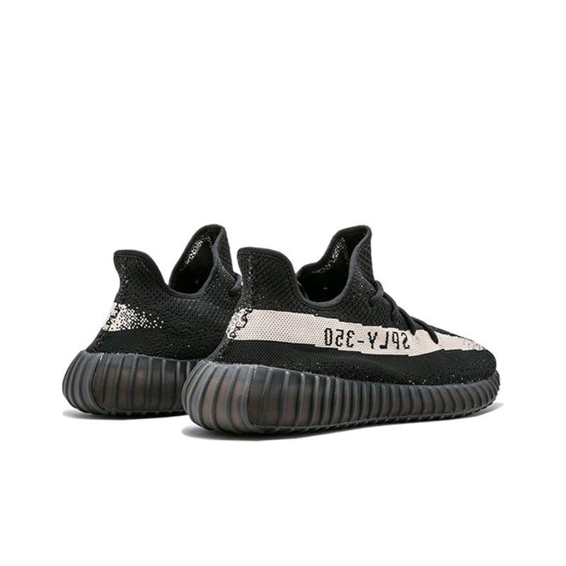 Tênis Adidas Yeezy 350 - Fear