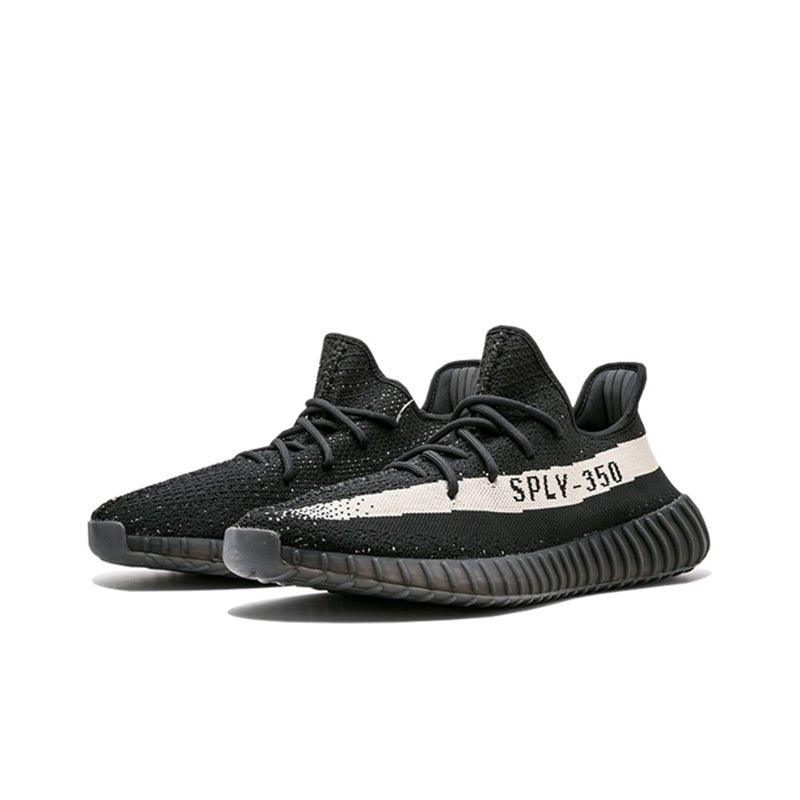 Tênis Adidas Yeezy 350 - Fear