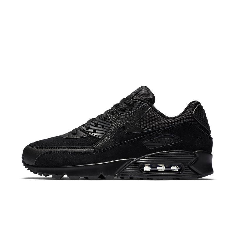 tênis masculino, tênis esportivo, tênis preto total, tênis casual, tênis confortável, tênis robusto, tênis para caminhada, tênis para corrida, tênis academia, tênis dia a dia